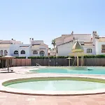 Casa En La Playa Con Piscinas E Feriehus Puerto Marino